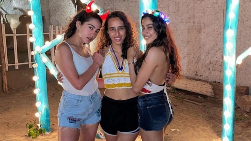 La entrenadora de Pilates de Sara Ali Khan y Janhvi Kapoor, Namrata Purohit, sugiere 3 sencillos ejercicios para la parte interna de los muslos: Ver video