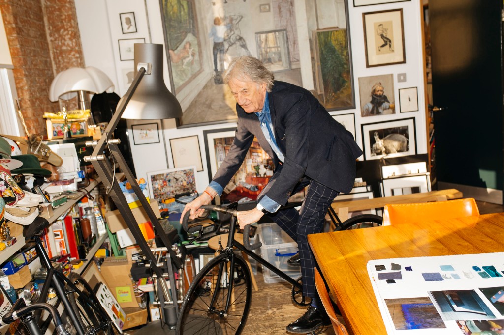Paul Smith en su estudio de Londres.