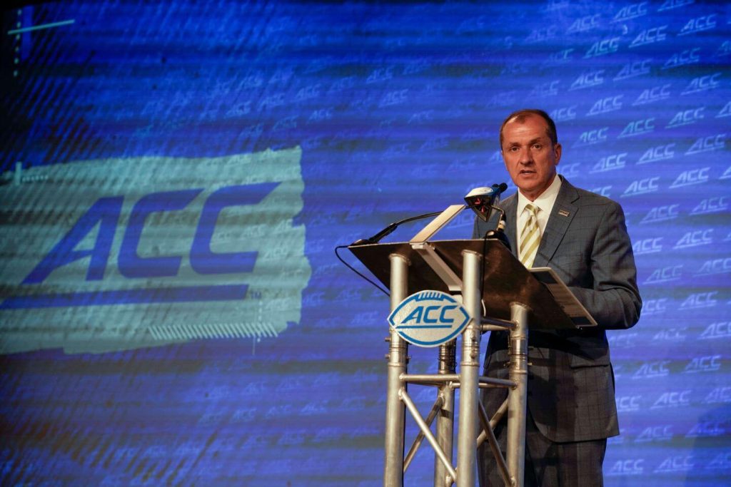 Opciones de pesaje ACC en medio de la realineación: Phillips