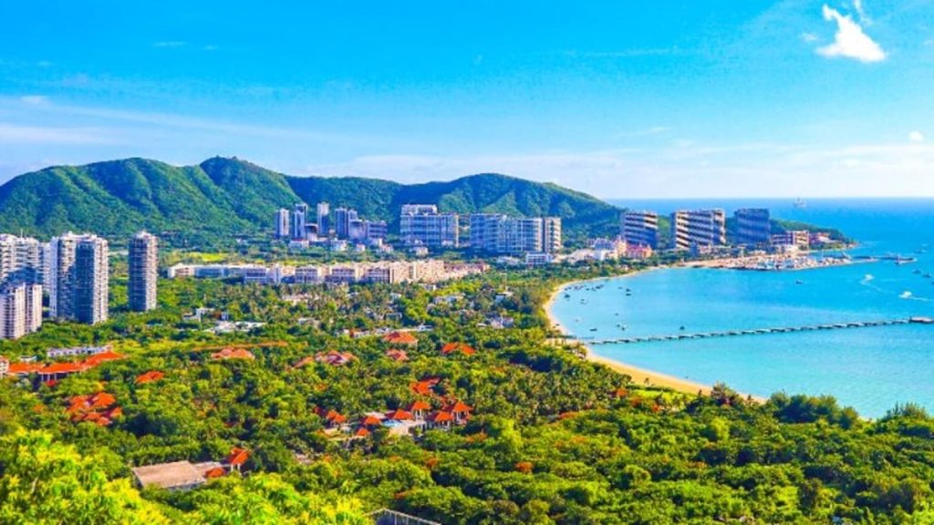 El punto de acceso turístico del sur de China, Sanya, impone medidas de bloqueo de Covid-19